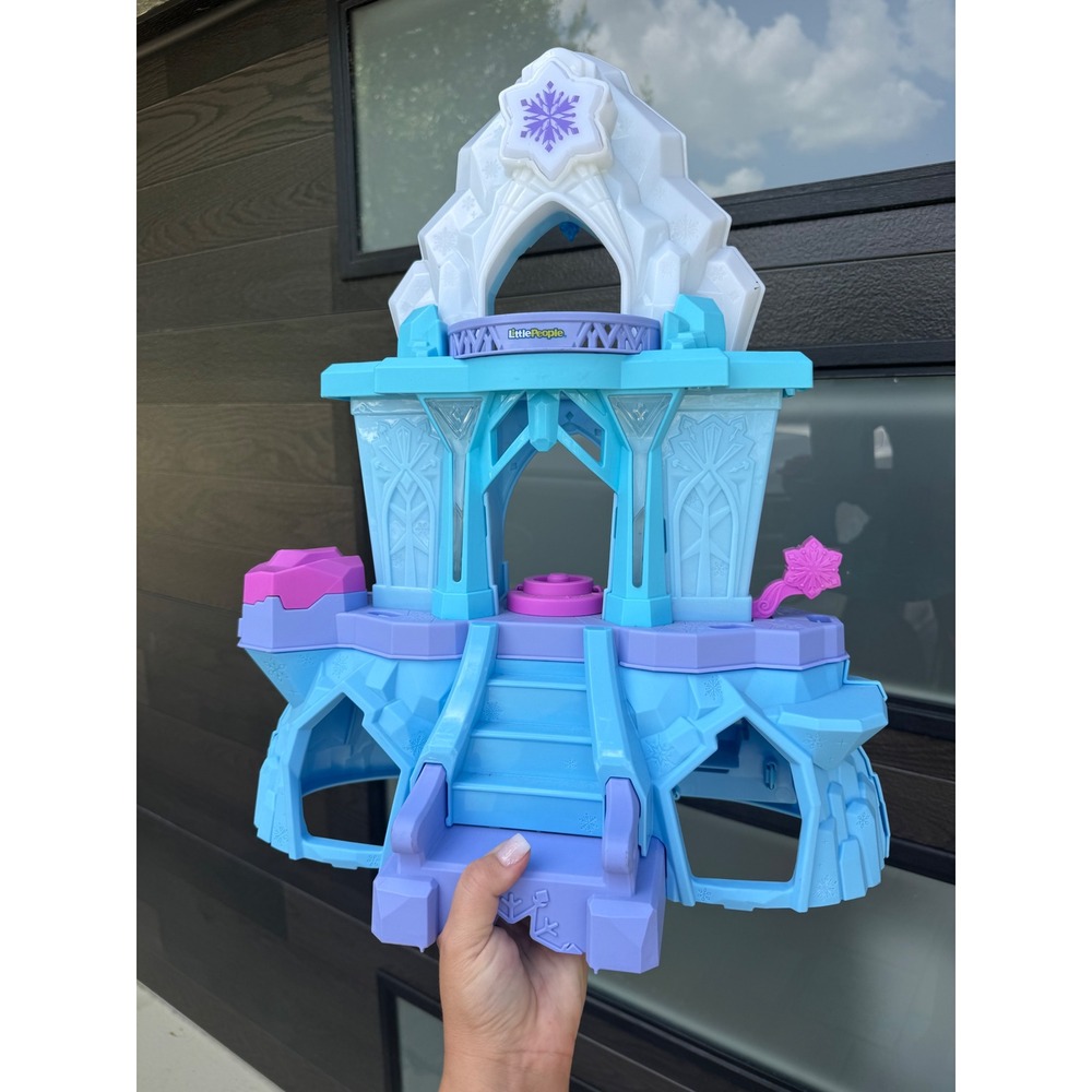 Fisher Price Little People Disney Frozen Elsa Ice Palace Playset Blue White